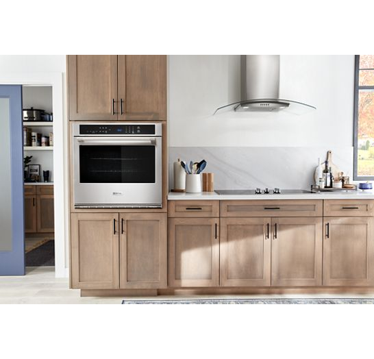 30-inch Single Wall Oven with Air Fry and Basket - 5.0 cu. ft.