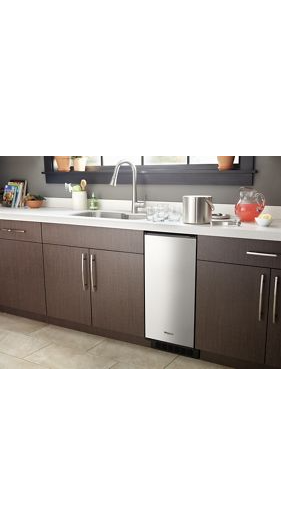 15-inch Icemaker with Clear Ice Technology