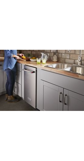 15'' Automatic Ice Maker with PrintShield™ Finish