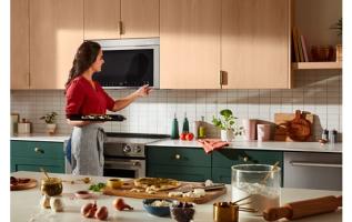 KitchenAid® Multifunction Over-the-Range Oven with Infrared Sensor Modes