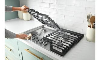 36-inch Gas Cooktop with Fifth Burner