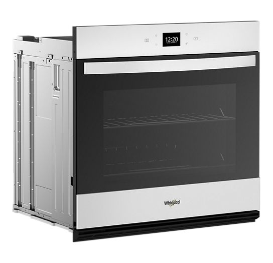 5.0 Cu. Ft. Single Wall Oven with Air Fry When Connected.