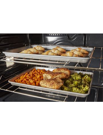 5.7 Total Cu. Ft. Combo Wall Oven with Air Fry When Connected